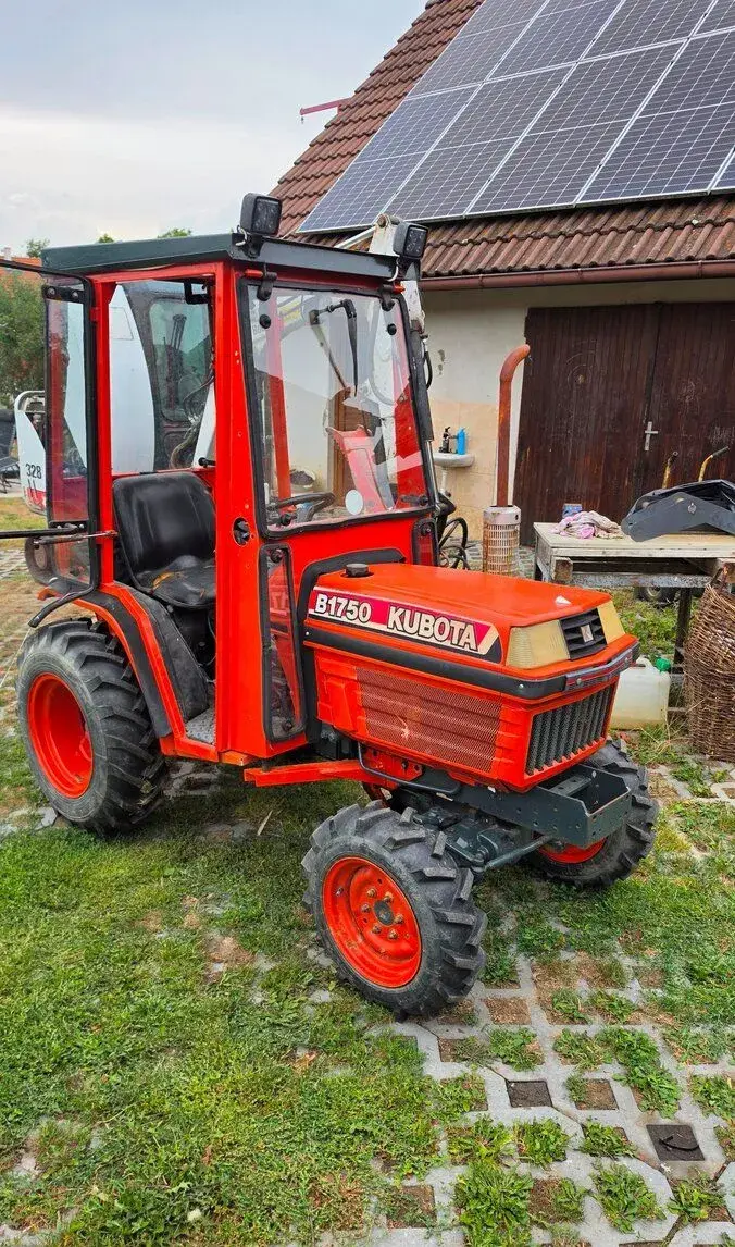 Kubota B1750