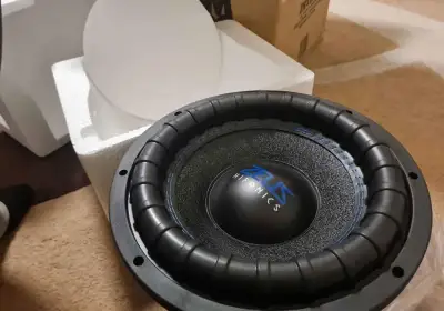 HIFONICS ZEUS - subwoofer 1000W RMS/2x2Ohm,2000W MAX.