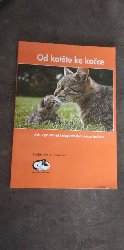 Od kotěte ke kočce Hana Žertová