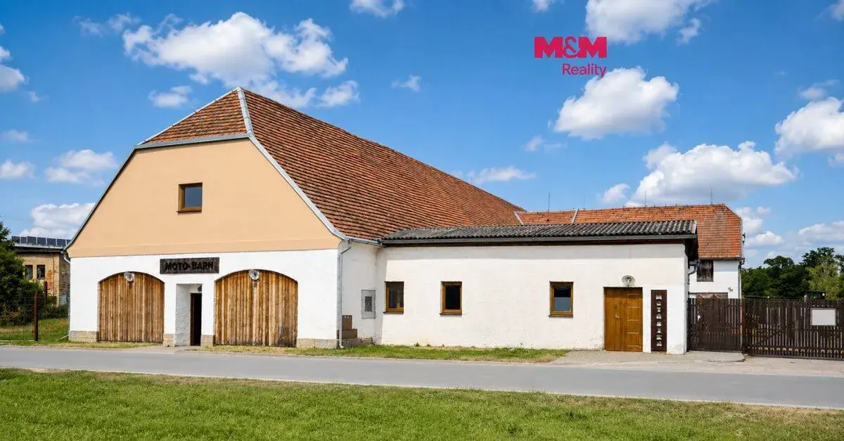 Pronájem skladu, 204 m² v Medlešicích