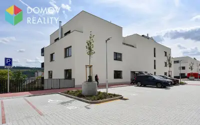 Pronájem bytu 2+kk + terasa + parkovací stání, Beroun