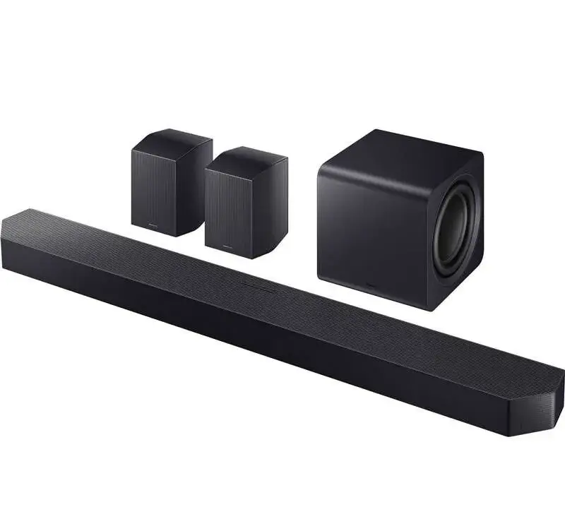 11.1.4ch 756W soundbar Samsung HW-Q990H, letošní model 2026