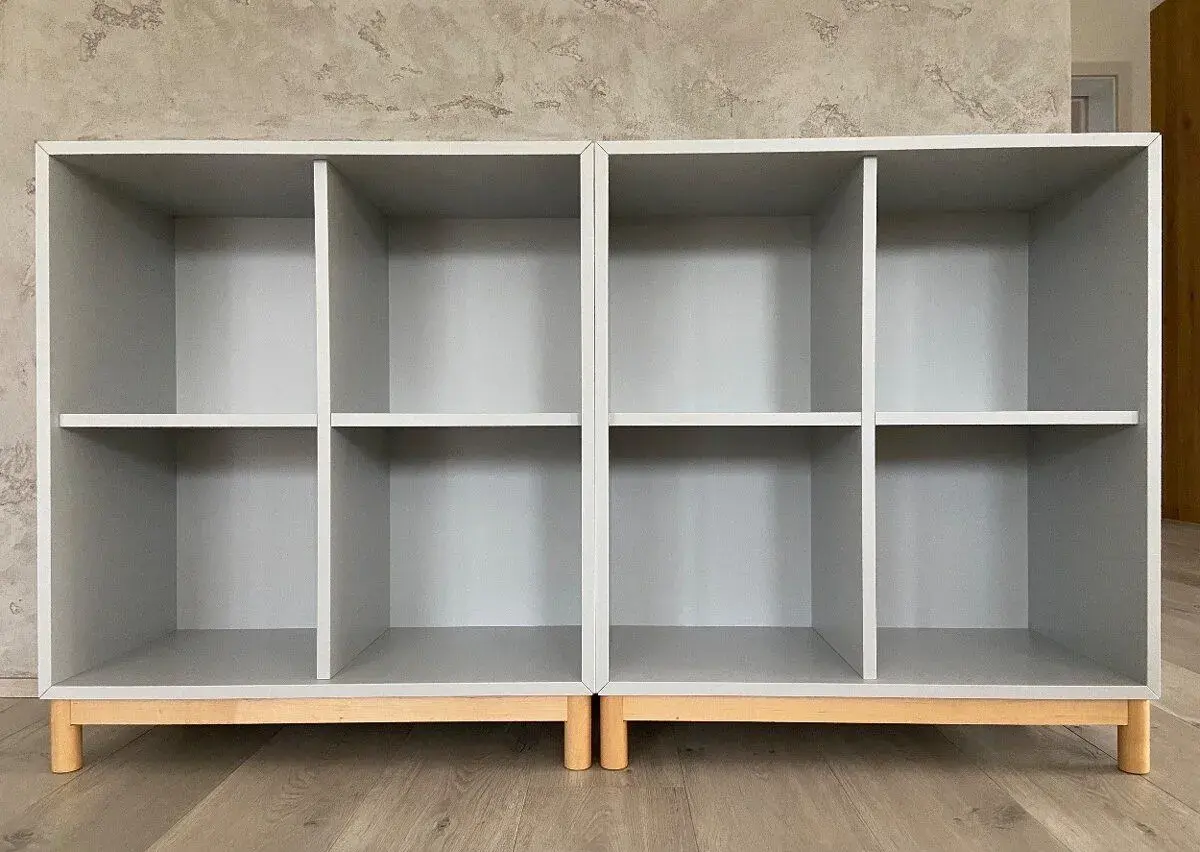 Ikea EKET - knihovna - sestava skříněk s podnožím šedá