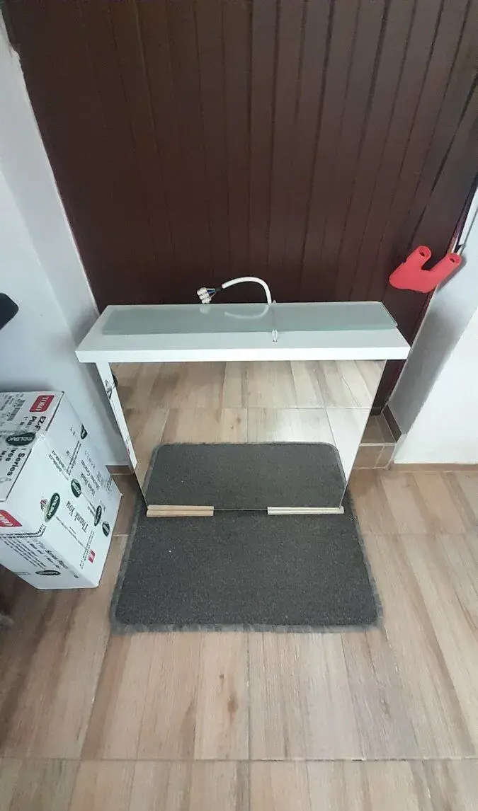 Nástěnná skříňka do koupelny