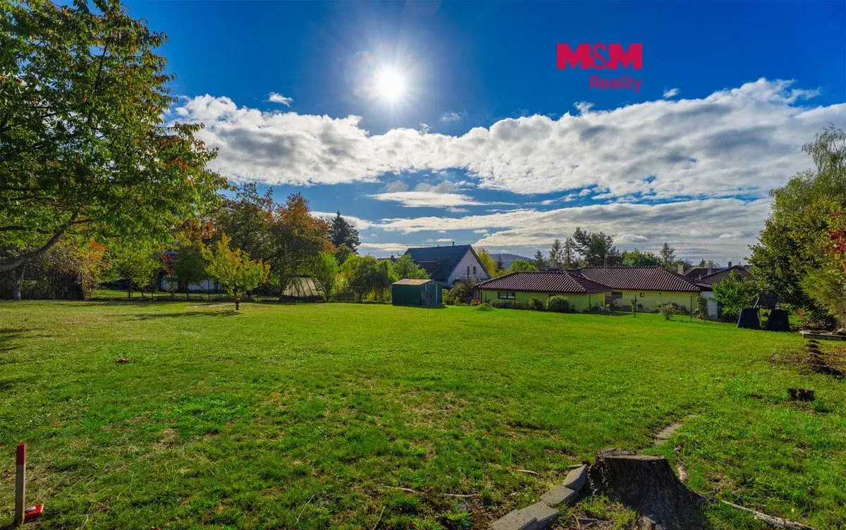 Prodej pozemku k bydlení, 996 m², Kamenice, Nová Hospoda