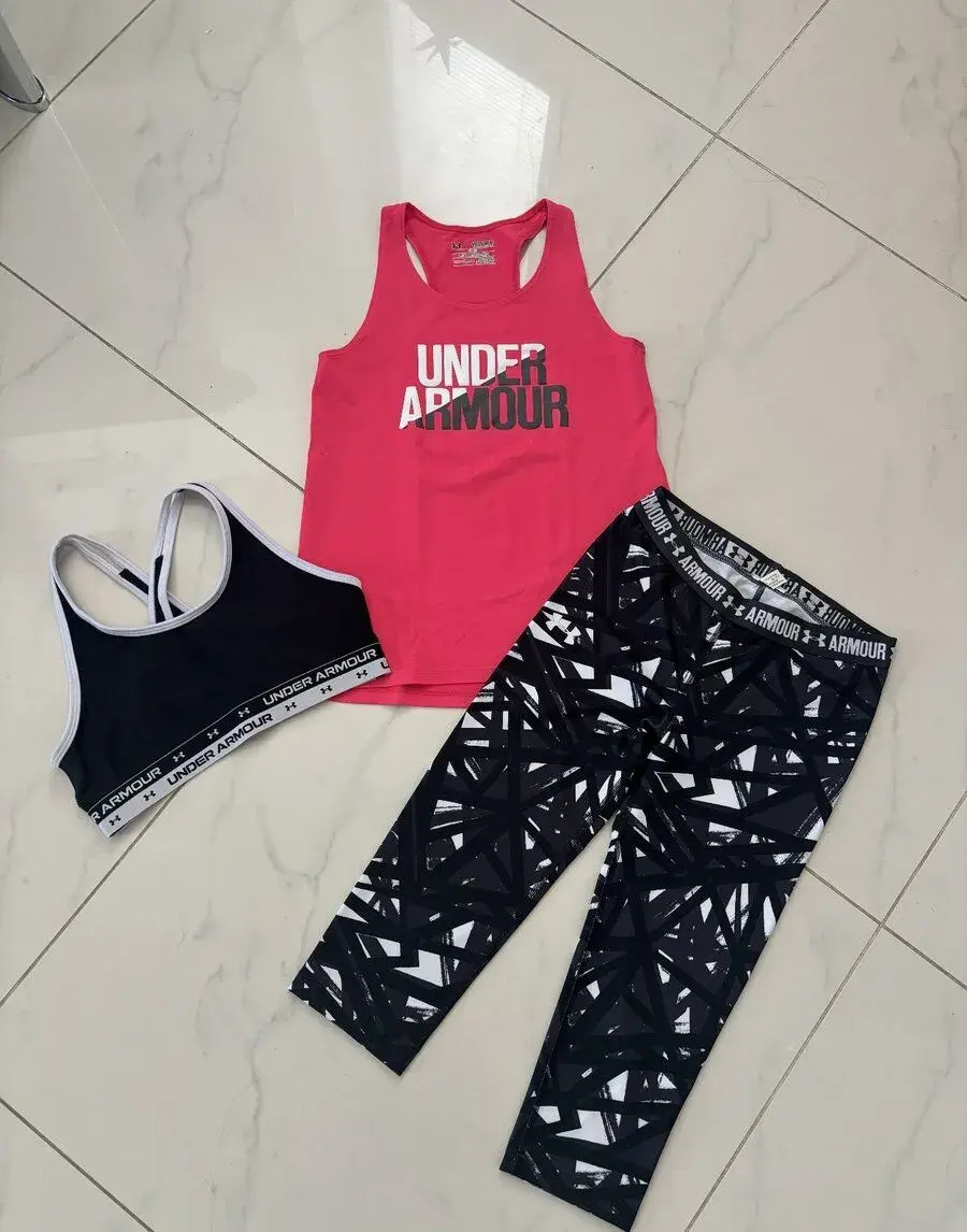 Dívčí sportovní komplet Under Armour