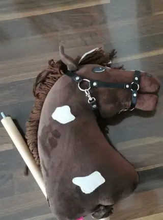 Hobby horse L LarDen