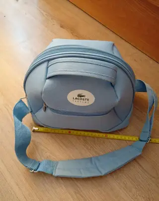 Lacoste kabelka