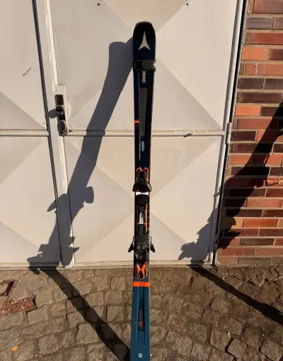 Atomic Vantage Ti 82