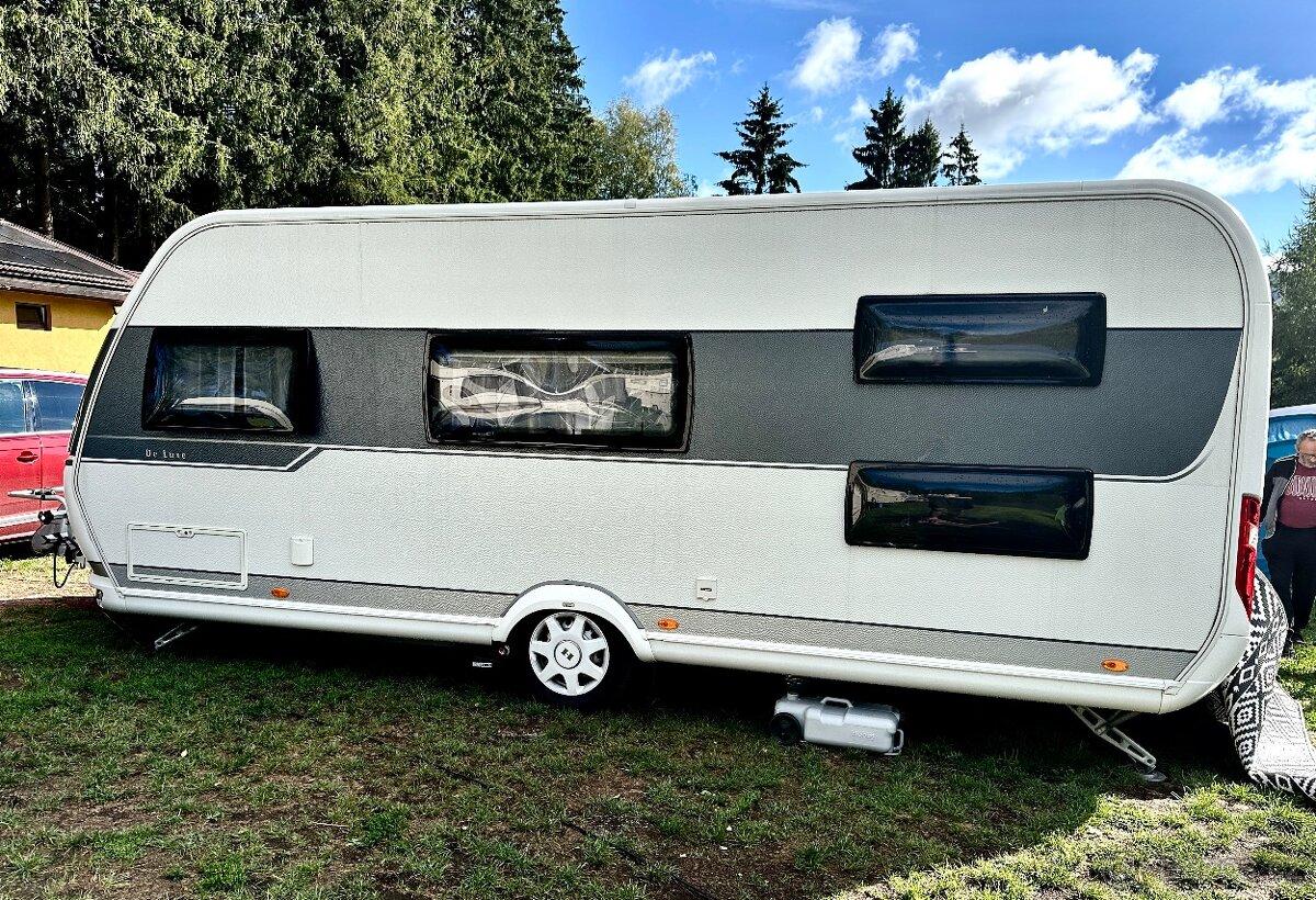 Karavan -Hobby 545 Palandy, samostatné WC/ 6 míst