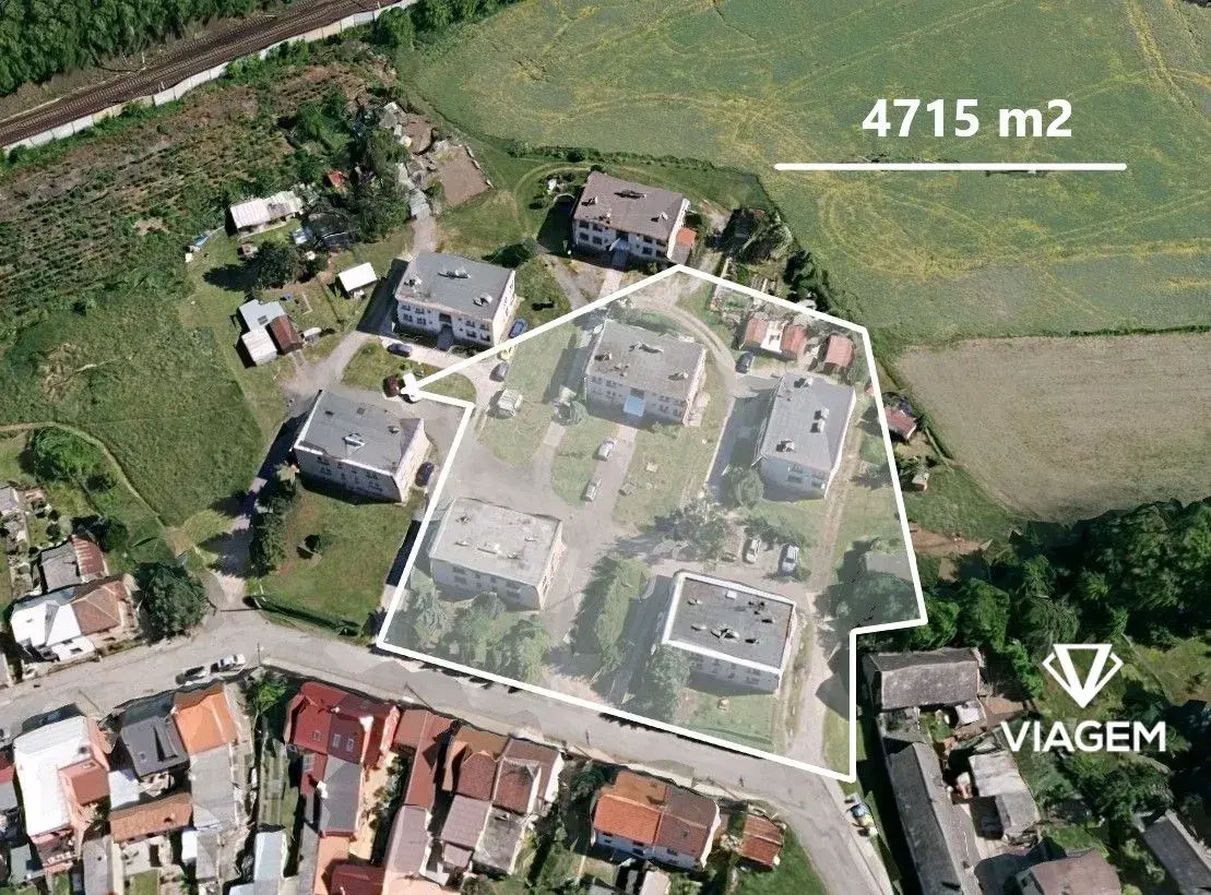Zahrada 4 715 m², Podíl 6 % o výměře 304 m²