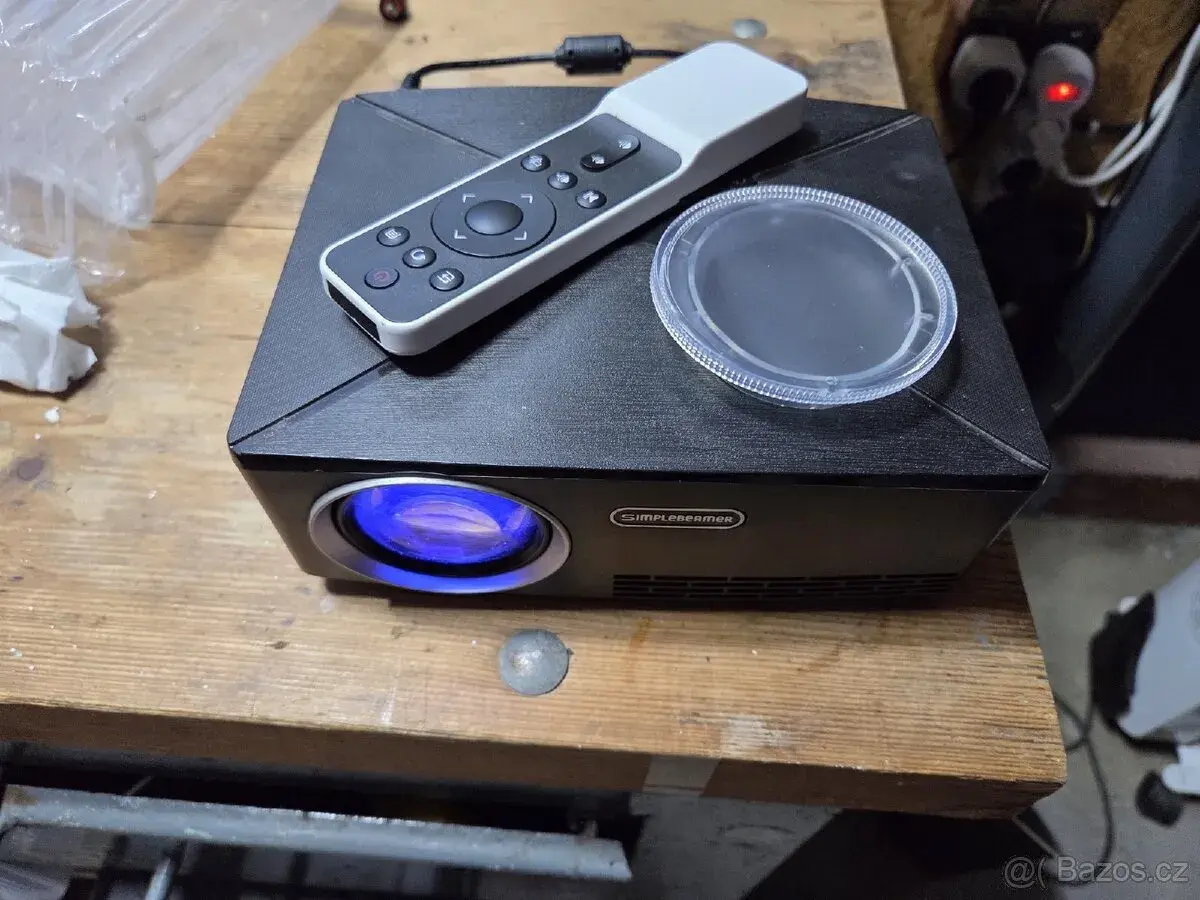 Projektor AUN mini simplebeamer c80