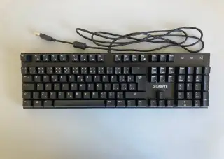 GIGABYTE FORCE K83 Mechanical Gaming Keyboard | CZ/SK