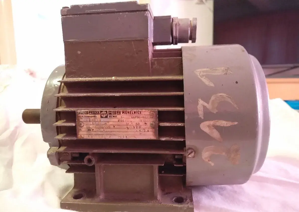 Elektromotor 0,55 kW 1380 ot/min