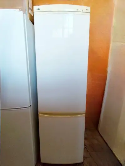 Lednice Ardo, výška 180 cm
