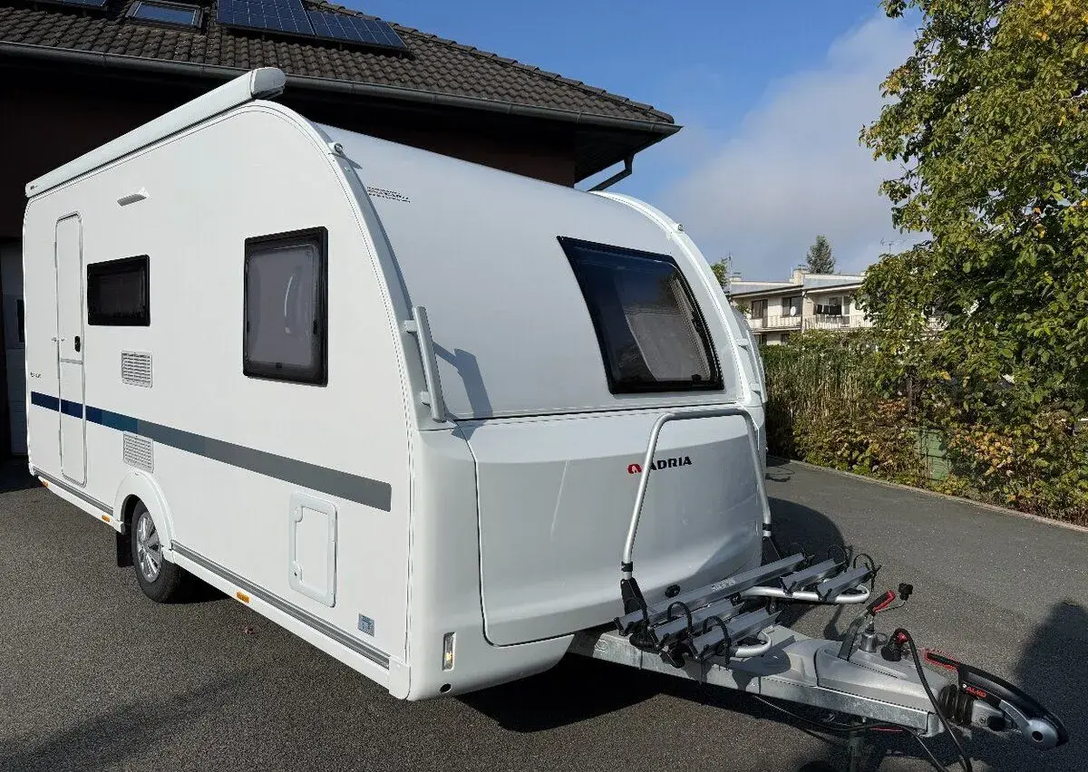 Adria Altea 472PK 2025 Thule markýza Solár AGM baterie