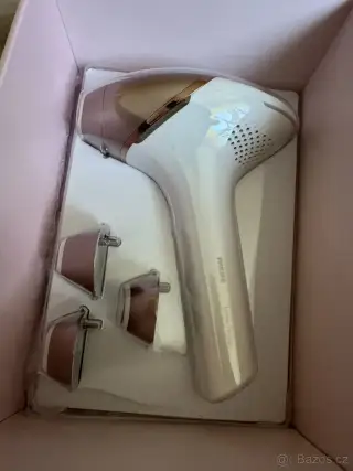 Philips Lumea Prestige IPL epilátor – 4 nástavce + kompletní
