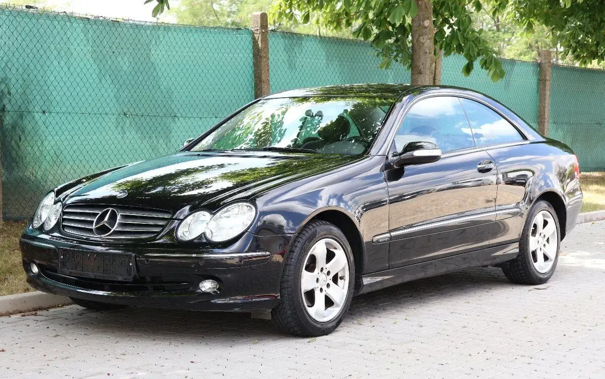 Mercedes-Benz CLK – 2005, 150 000 km