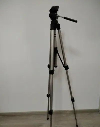 Nový stojan na kameru Panasonic