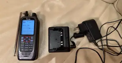 Ruční scanner Icom IC-R30