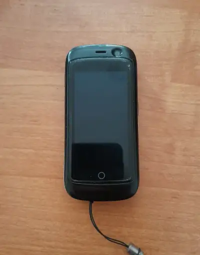 Miniaturní telefon Unihertz Jelly Pro