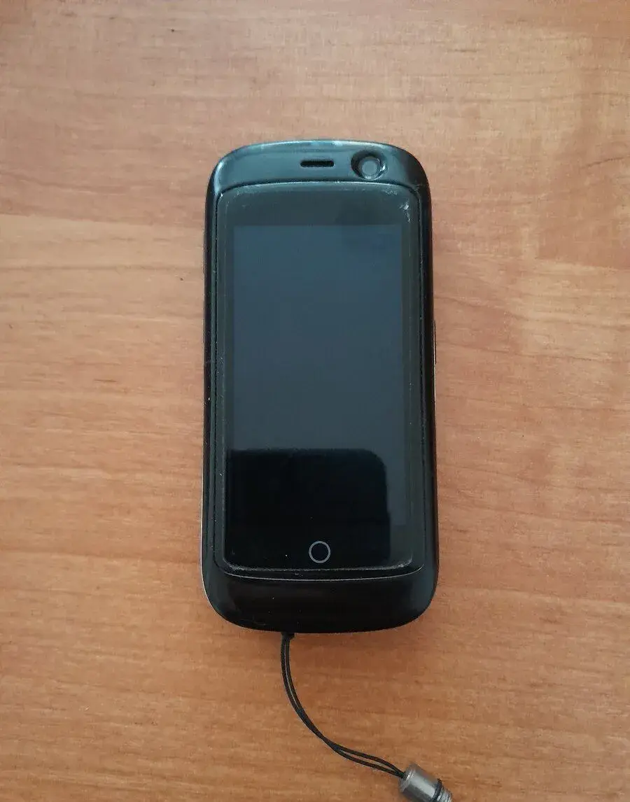 Miniaturní telefon Unihertz Jelly Pro