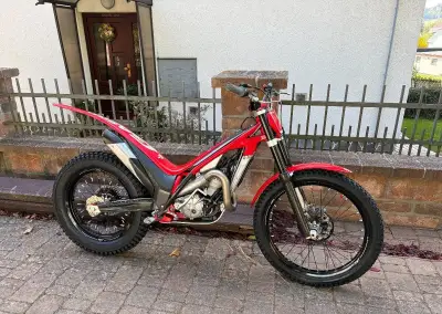 Gas Gas TXT RACING 300 2025