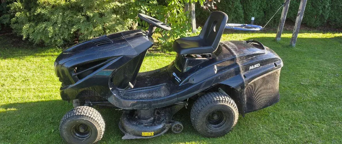 zahradní traktor AL-ko T13 93,8HD-A Black Edition