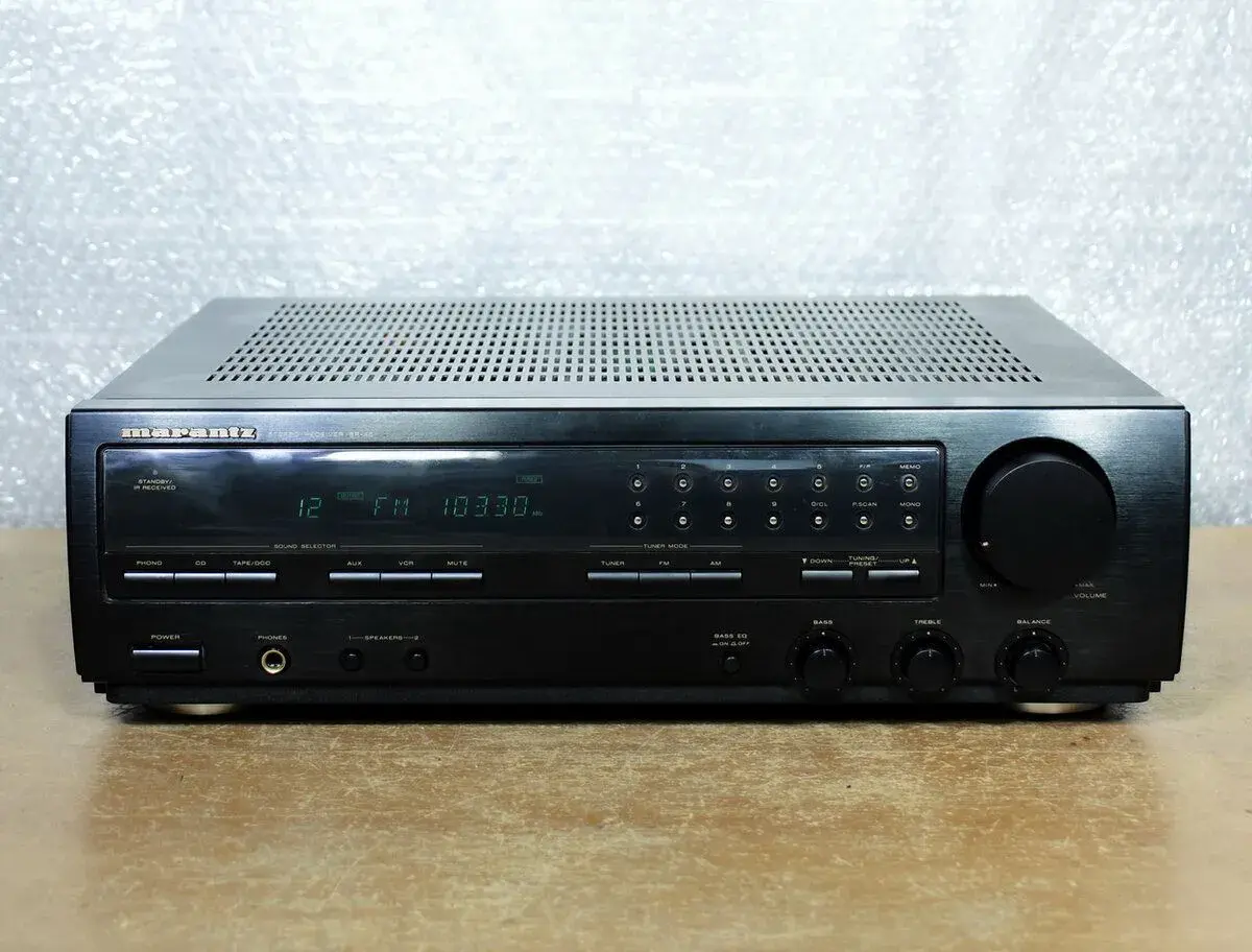 Receiver Marantz SR.