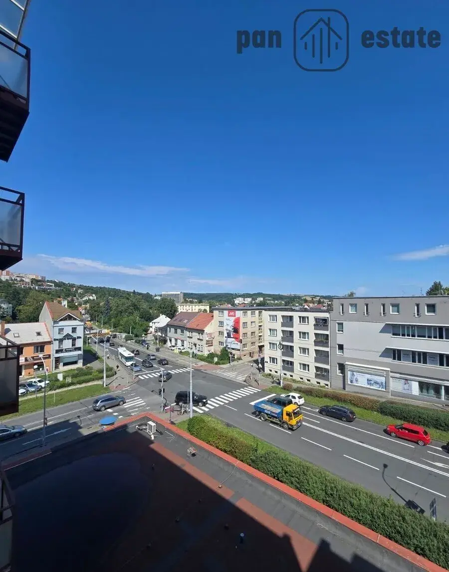 Pronájem bytu 1+1, Zlín, ul. Dlouhá