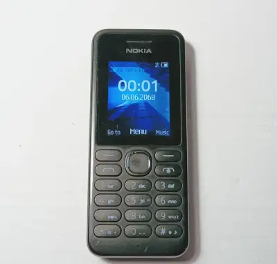 Nokia 130, RM-1037, mobilní telefon