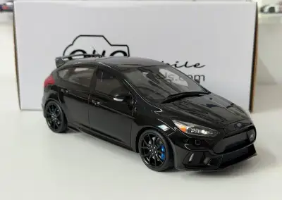Ottomobile - Ford Focus RS Mk.3 Black - OT950