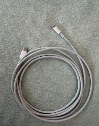 Originální Apple Lightning kabel 2 m – použitý