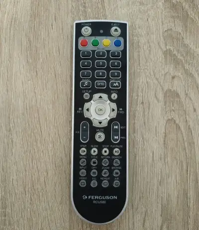 Ovladač RCU580 pro DVD přehrávač Ferguson
