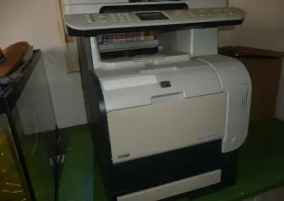 Tiskárnu HP COLOR LASER JET CM 2320 fxi MFP