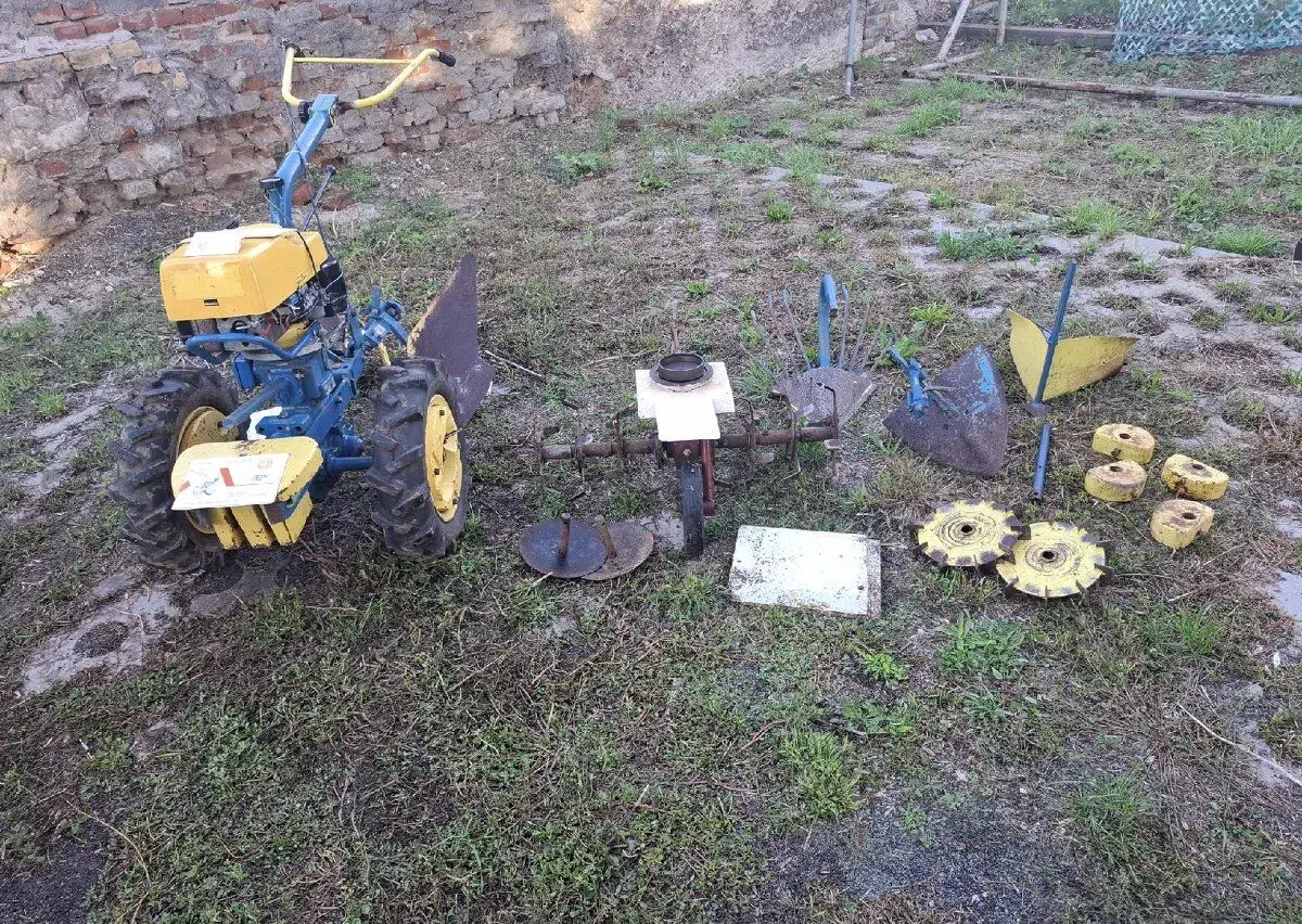 Malotraktor AGZAT 100, JP4-003 sestava