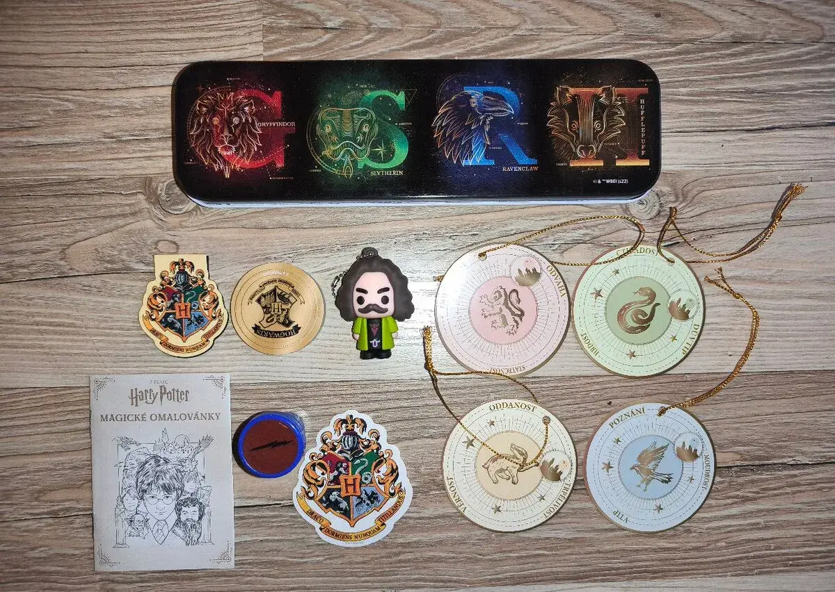 Harry Potter plechový penál + dárkové předměty Harry Potter