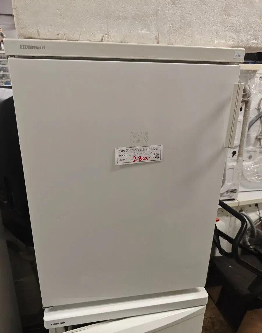 Chladnička s mrazáčkem LIEBHERR KT 1483