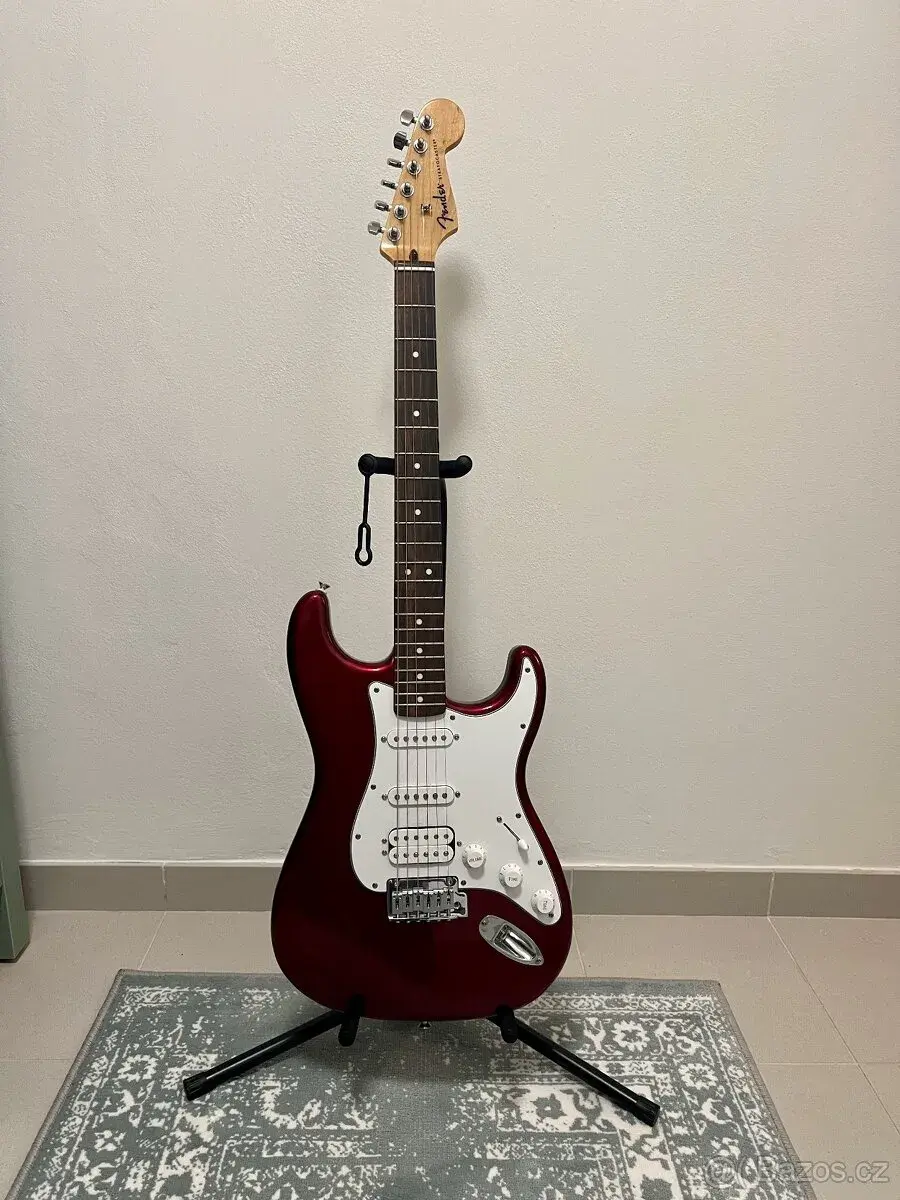 Fender Standard Stratocaster HSS LRL CC