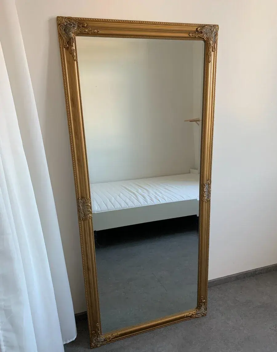 Velké zlaté zrcadlo 163 × 73 cm