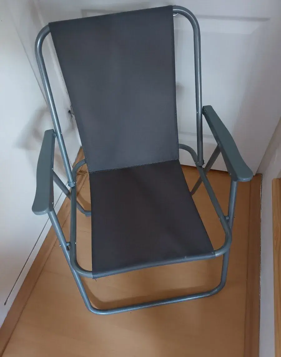 Židle skládací šedá