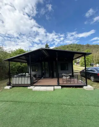 Mobilní domek 3kk 37m2, terasa, klimatizace, bojler