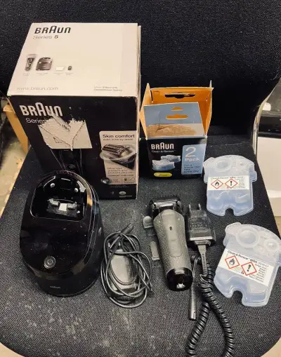 Braun Series5 - 51900cc holicí strojek Clean&Charge system