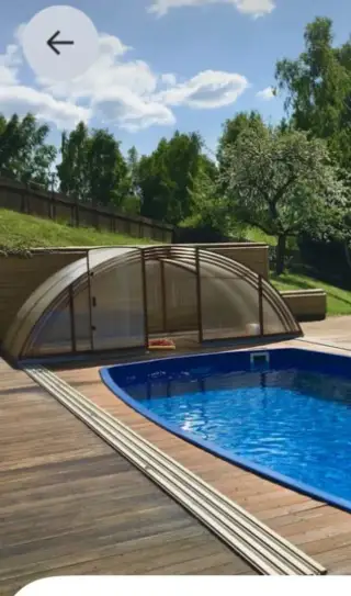 Zastřešení bazenu