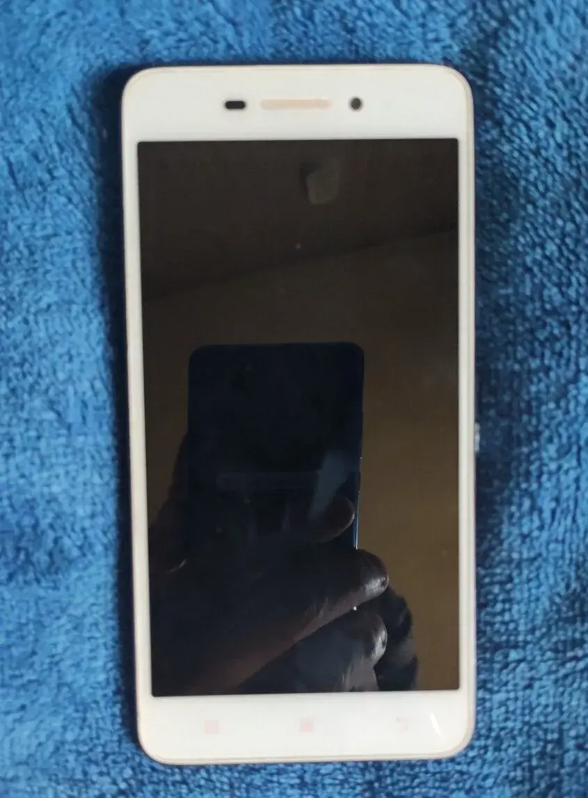 Lenovo S60