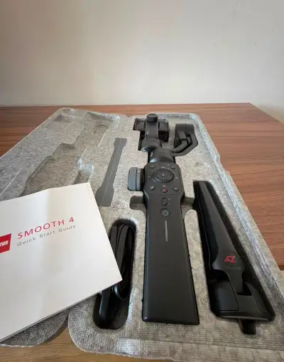 Stabilizátor Zhiyun Smooth 4