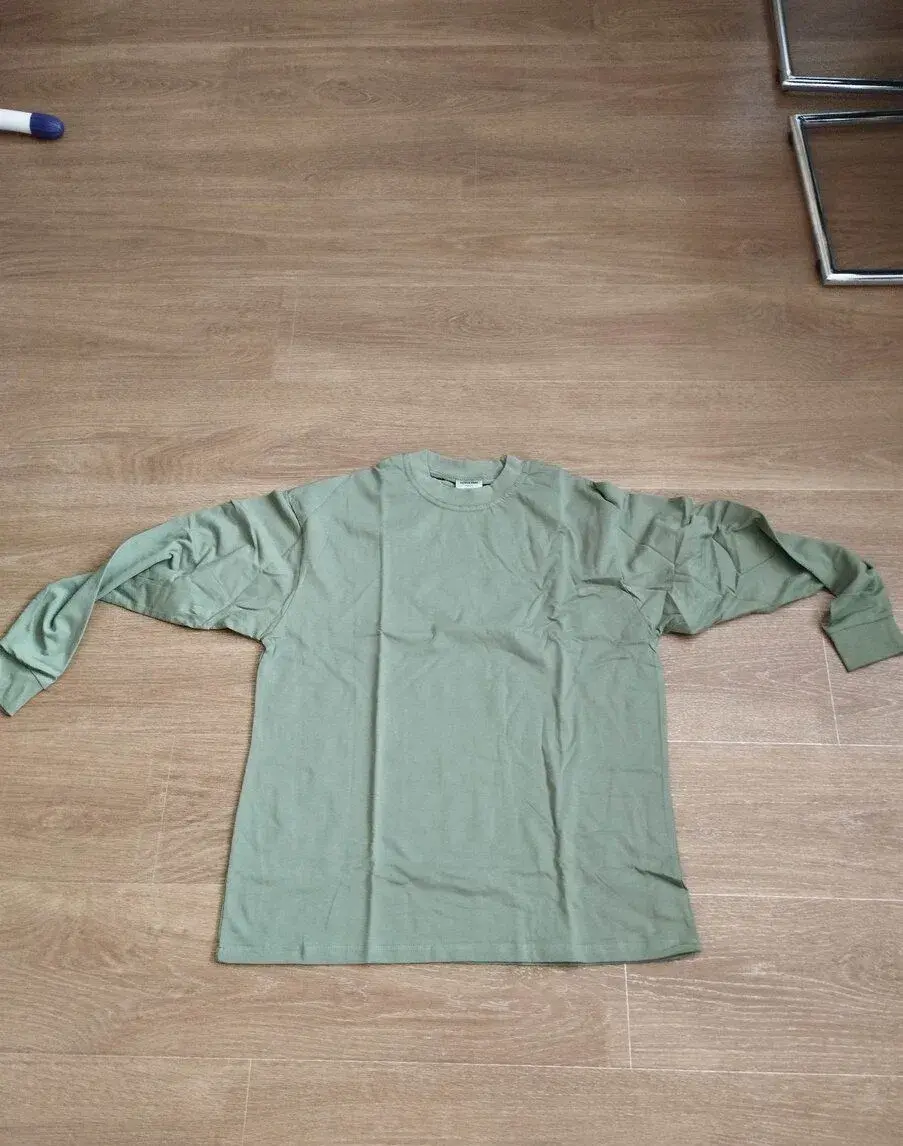 Nátělník khaki