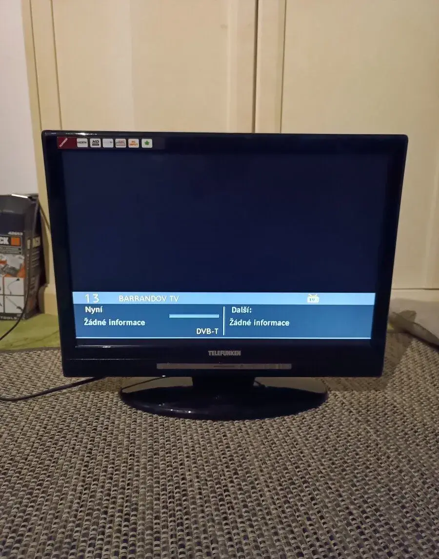 TV LCD TELEFUNKEN TC19D857