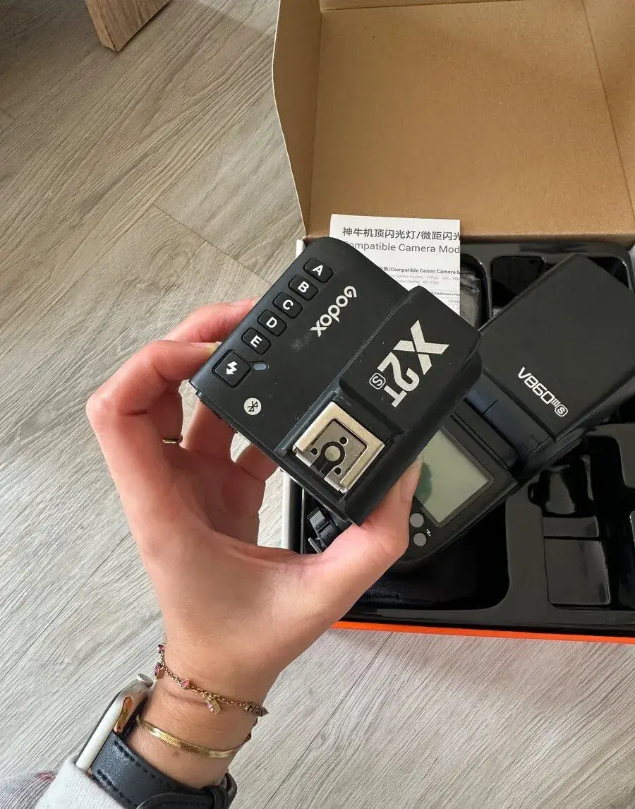 Godox x2T pro sony a blesk pro sony V860iii