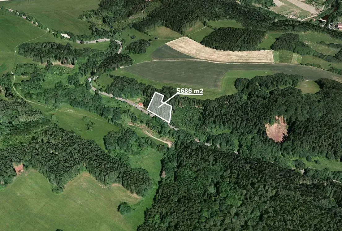 Zahrada 5 686 m², Podíl 40 % o výměře 2 274 m²
